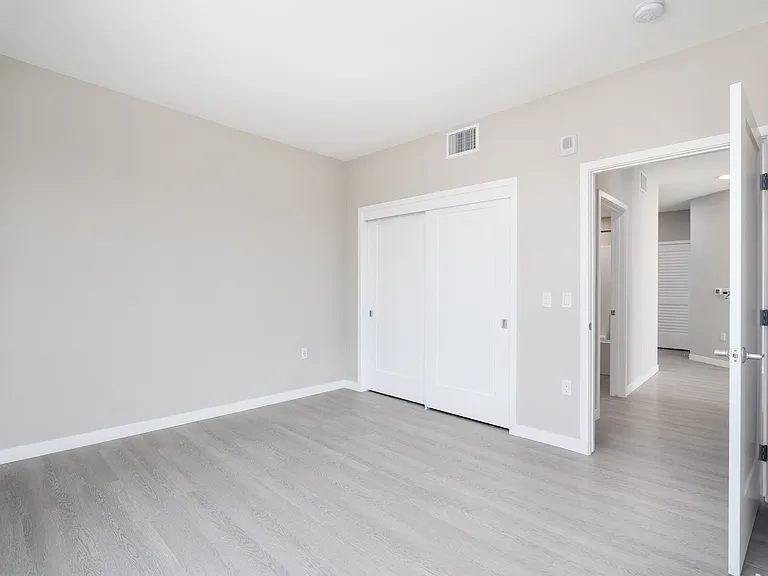 Nine88 Apartments — Photo 31