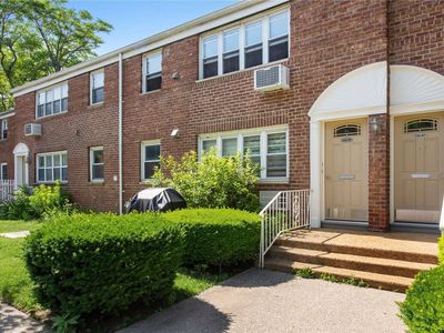22605 Union Turnpike #B, Oakland Gardens, NY, 11364