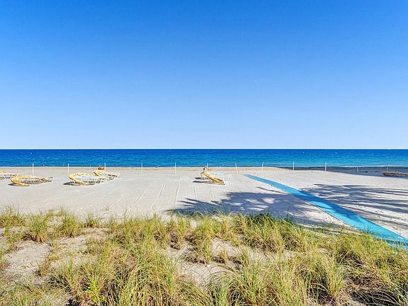 4th image of 4010 Galt Ocean Drive #1509
