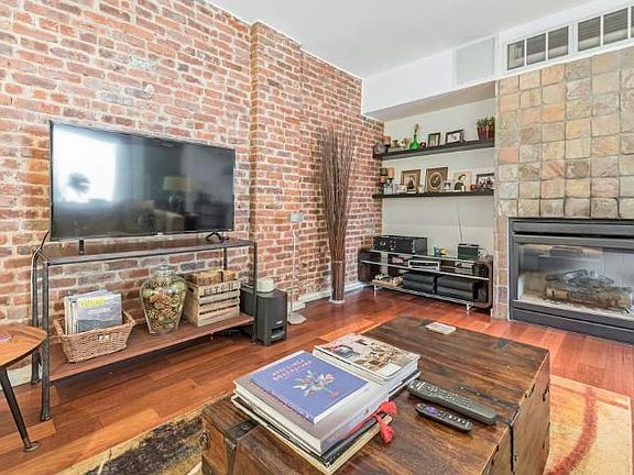 5th image of 925 Cane Lake Dr #15-160