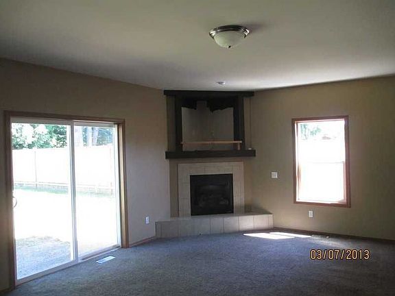 2nd image of 8107 47th Ave NE #B