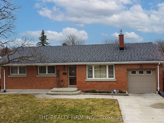 3rd image of 424 Base Line Rd E