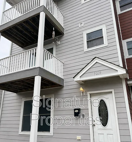 3239 Granby St — Photo 2
