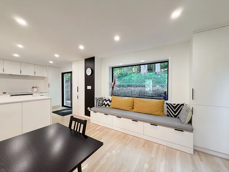 2331 49th St NW — Photo 20