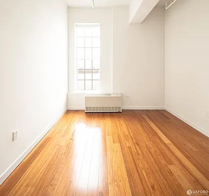 Rented by Oxford Property Group | media 33