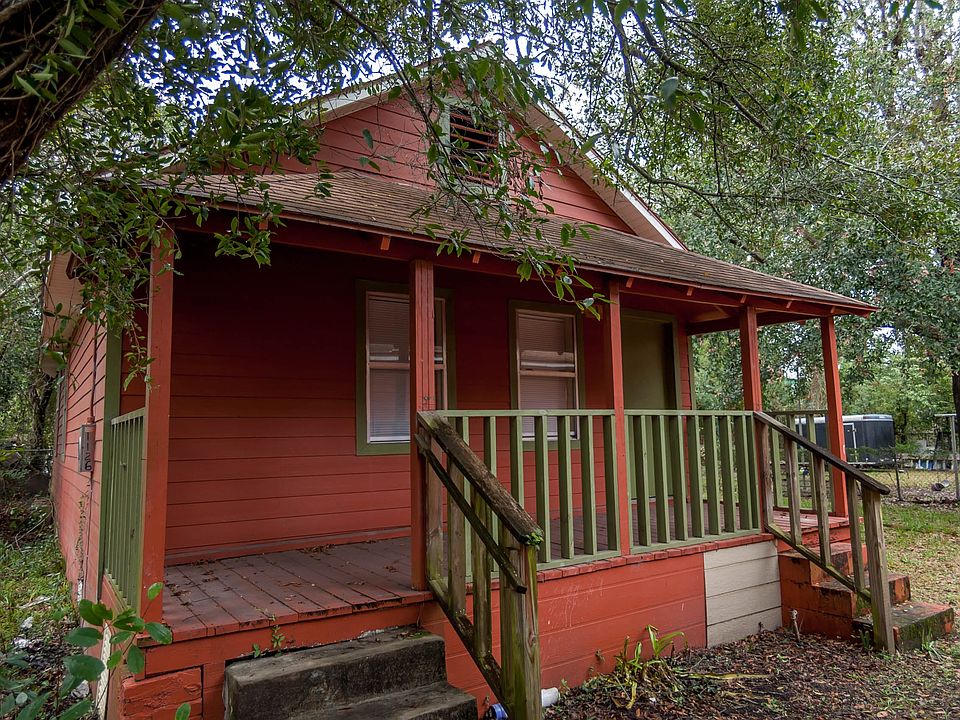 1st image of 1130 Van Buren St #1
