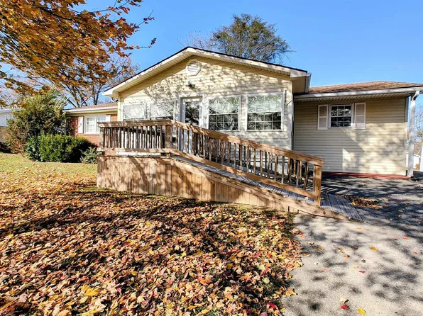 410 Pecan Dr, Clinton, KY 42031