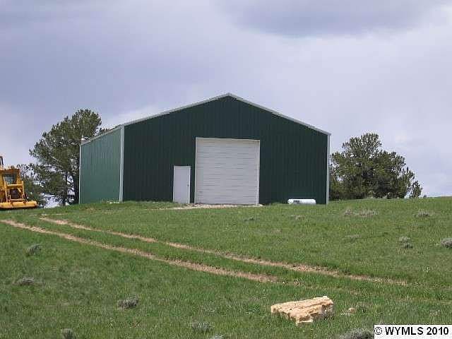 2nd image of 3276 E End Rd