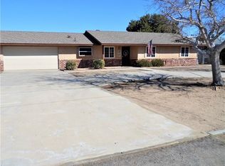 7567 Kenyon Ave, Hesperia, CA 92345