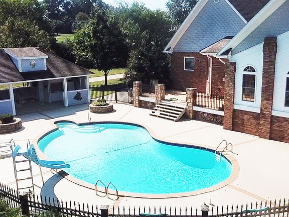 Aerial pool/poolside cabana