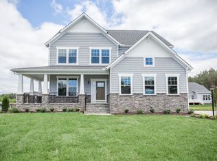 11907 James Overlook Ct, Chester, VA 23836