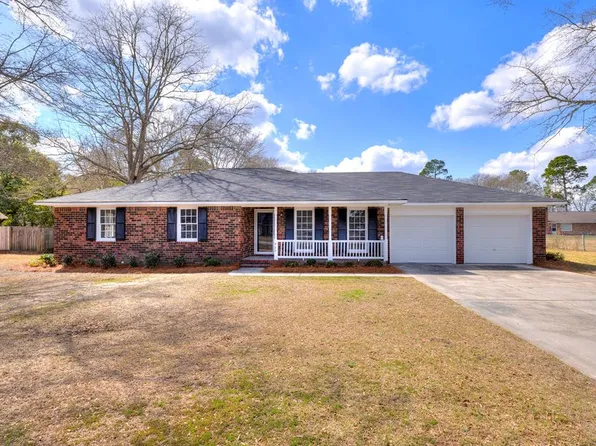 920 Twin Lakes Dr, Sumter, SC 29154