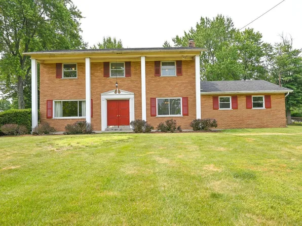 9376 Gregg Dr, West Chester, OH 45069
