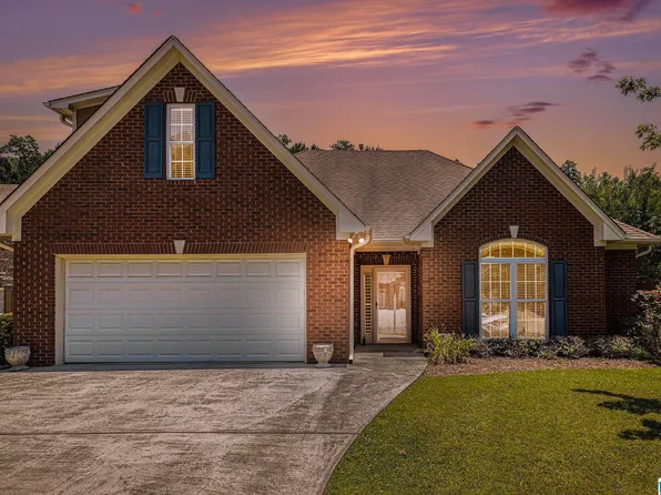 159 Cove Ln, Pelham, AL 35124
