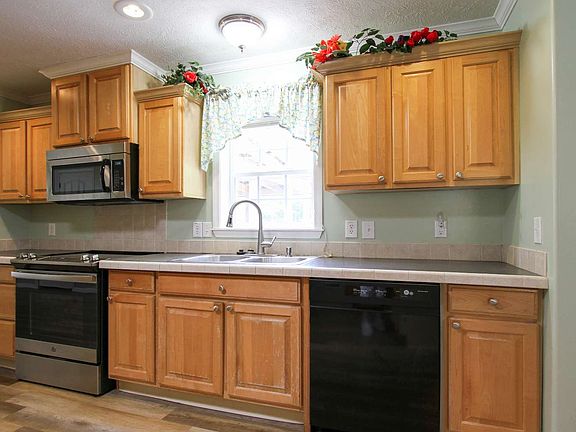 5th image of 3079 NW Blue Oak Ln