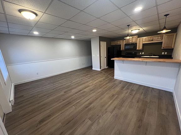 4th image of 409 Elm Ave #6