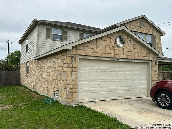 2nd image of 104 Texas Mulberry