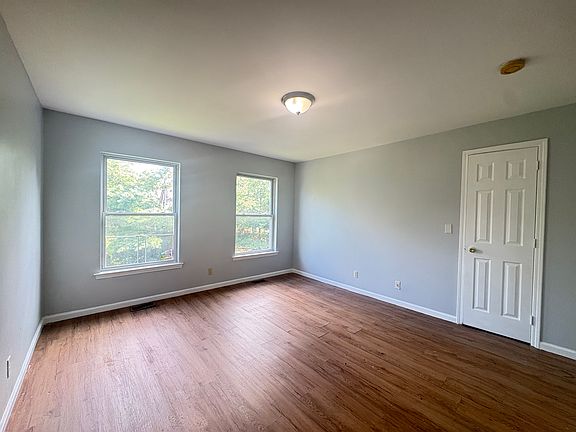 5th image of 374 Ocean Ave #1