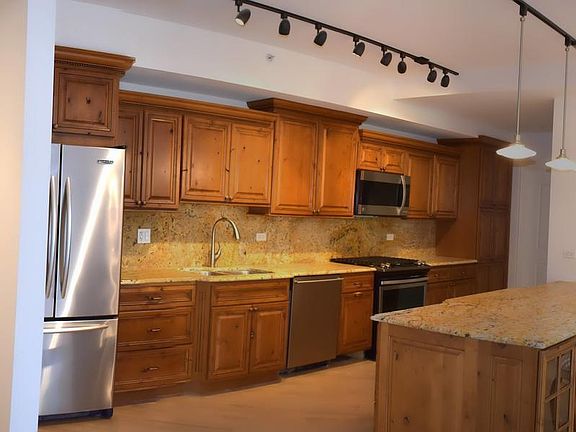 3rd image of 417 N Cass Ave APT 3D