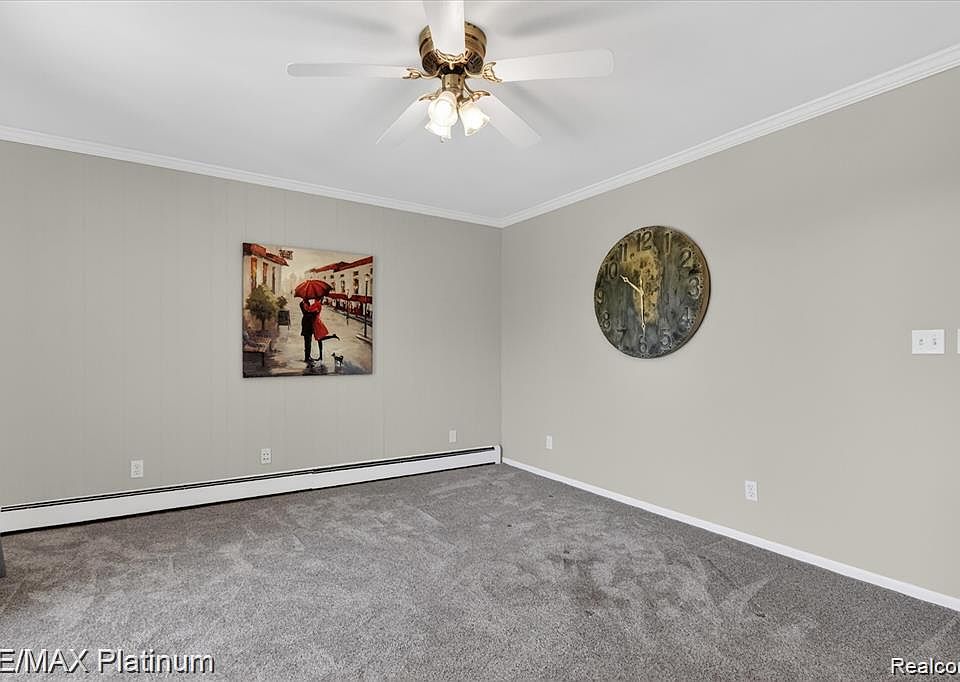 5980 Alan Dr Apt 8, photo 6