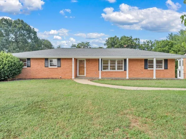 830 Dexter Rd, Roanoke, VA 24019