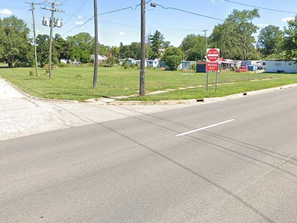 2nd image of LOT Michigan Ave