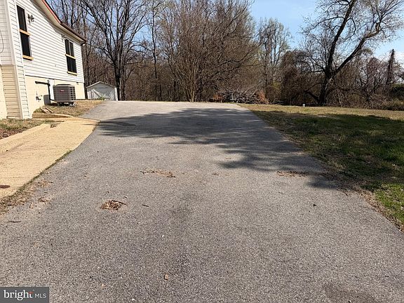 4th image of 7285 Clyde Jones Rd