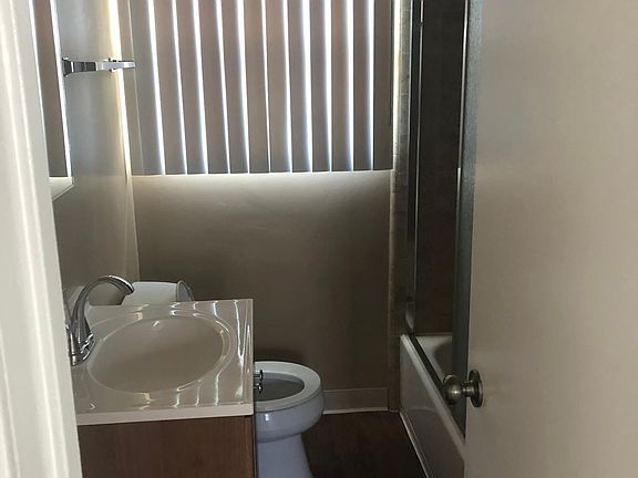 5th image of 743 60th St #743