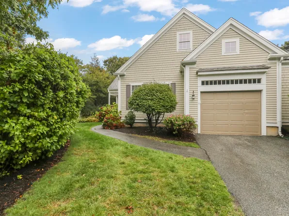 1 Hollyhock Knoll Court UNIT 1, Bourne, MA 02532