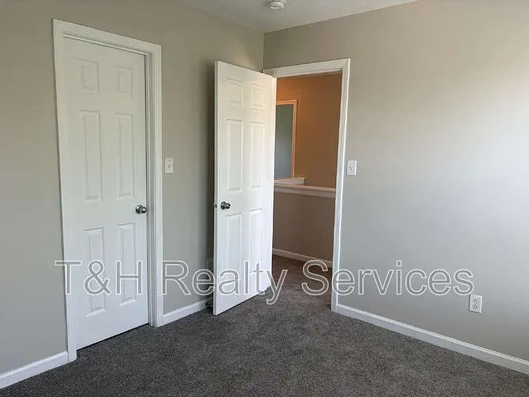 8151 Firefly Way — Photo 21
