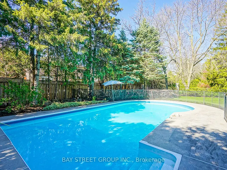 28 Wembley Ave — Photo 41