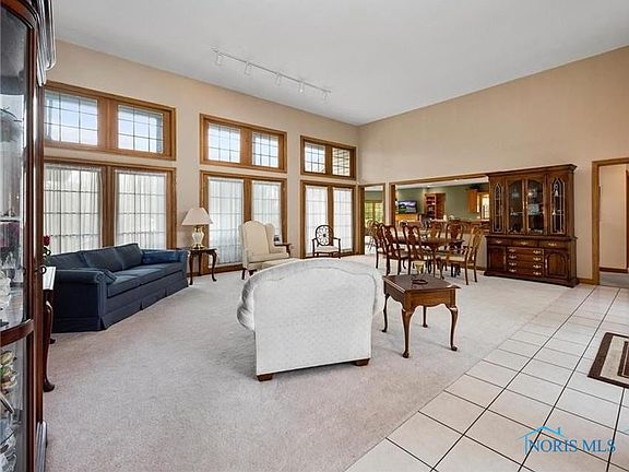 5th image of 758 Creekside Dr