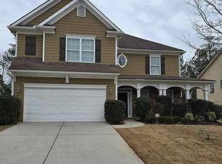 8914 Crestview Cir, Union City, GA 30291