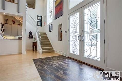 5th image of 18720 Wainsborough Ln