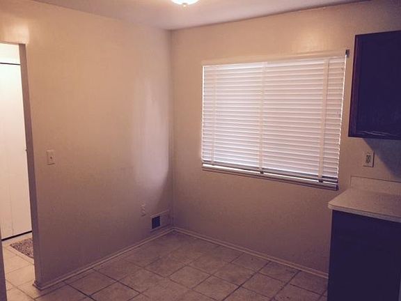 2nd image of 26468 Franklin Pointe Dr #1