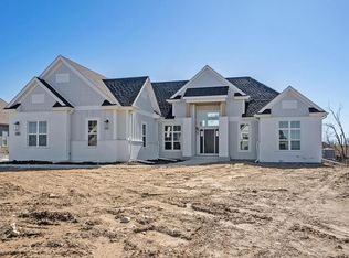 N40W23647 William Way, Pewaukee, WI 53072