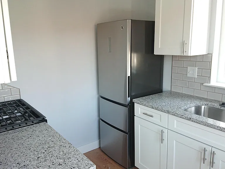 204 S Sprague St #2 — Photo 7
