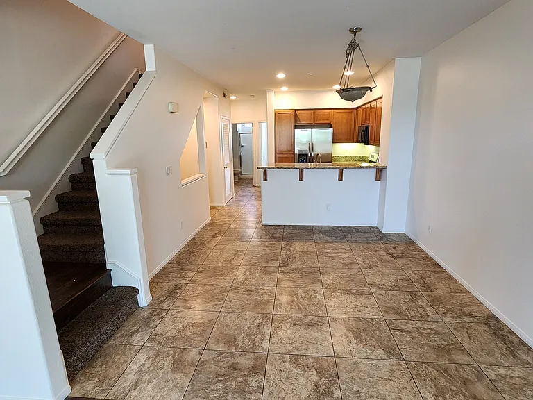 4300 Newton Ave #ASK — Photo 5