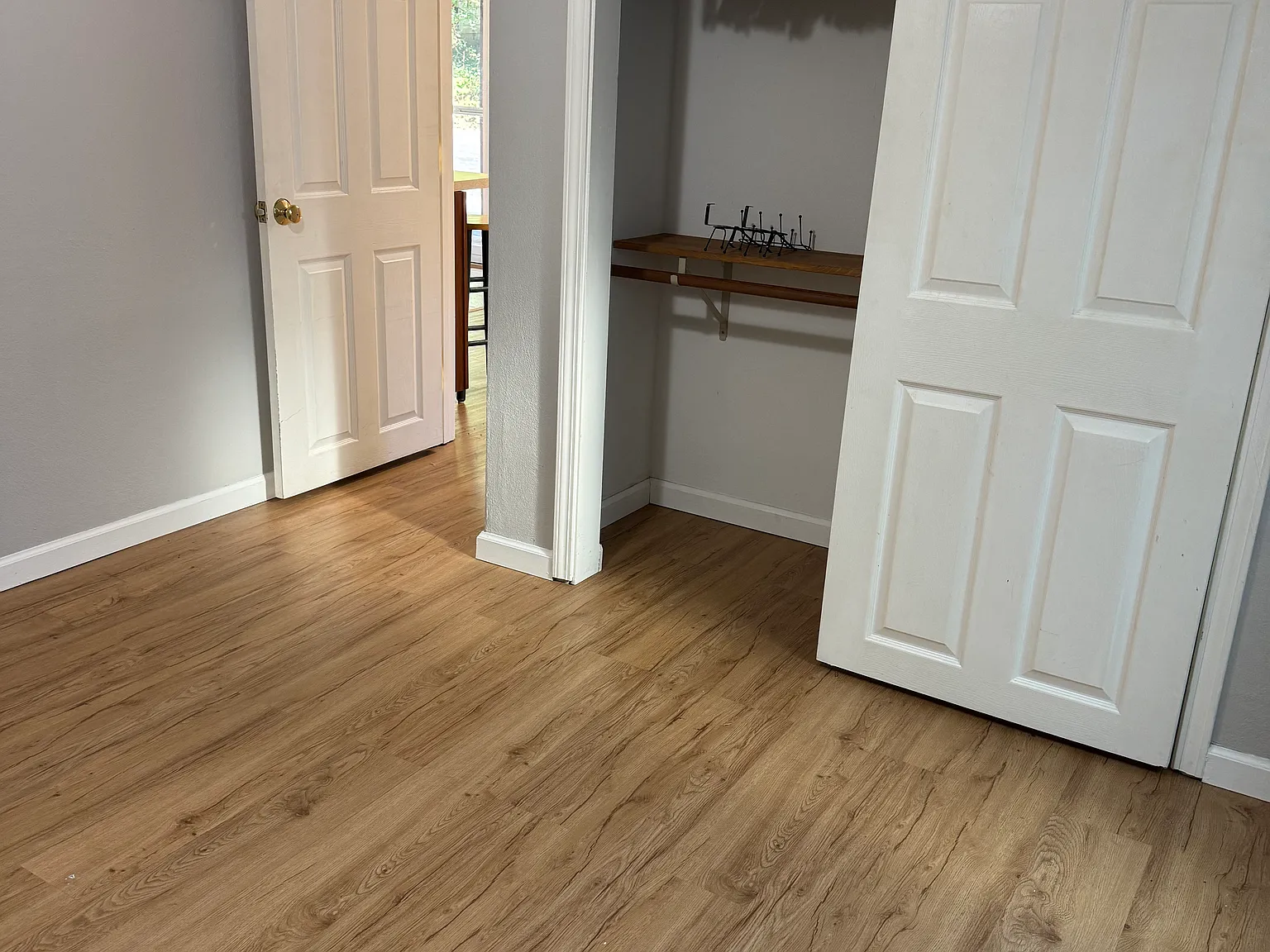 1 bed, 800 sqft, $900 — Photo 2