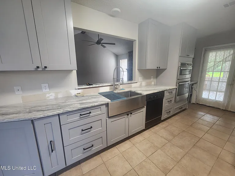 13349 Lorraine Rd — Photo 12