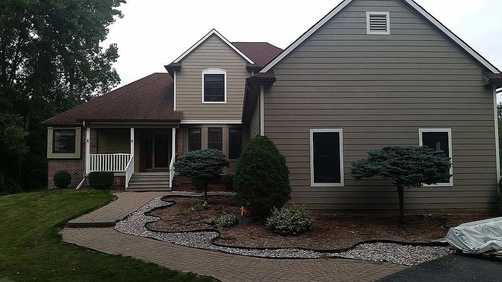 4014 Gleaner Hall Rd photo 1