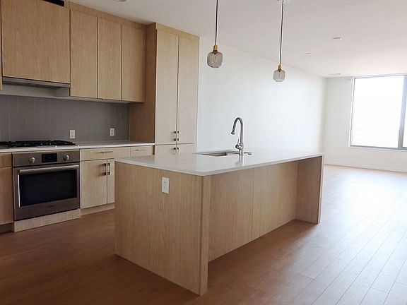 3rd image of 57 Quincy Shore Dr #608