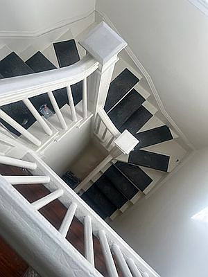 4th image of 228 Saint Marks Pl Unit 4