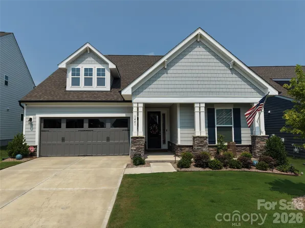 1441 Ardmore Dr, Sherrills Ford, NC 28673