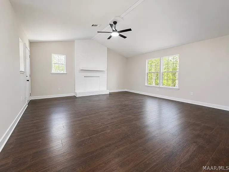 3821 Harrison Rd — Photo 9