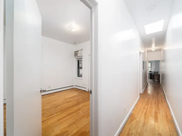 715 Willow Avenue 9 image 12 of 13
