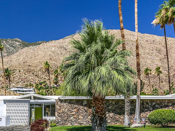 2nd image of 2341 S Sierra Madre