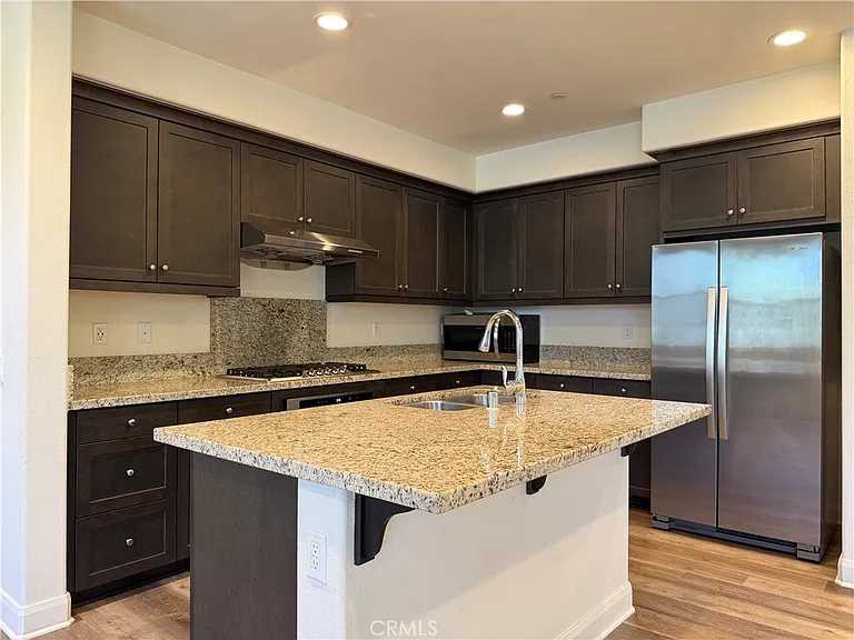 7362 Luminaire Pl — Photo 14