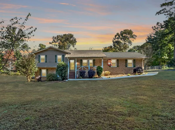 1970 Cotten Rd, Sanford, NC 27330