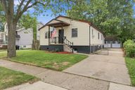 photo property thumbnail